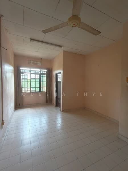 Semi-Detached House for Sale in Kampung Yahya Awal (Johor Bahru) - Queena Thye - PropertyGuru.com.my