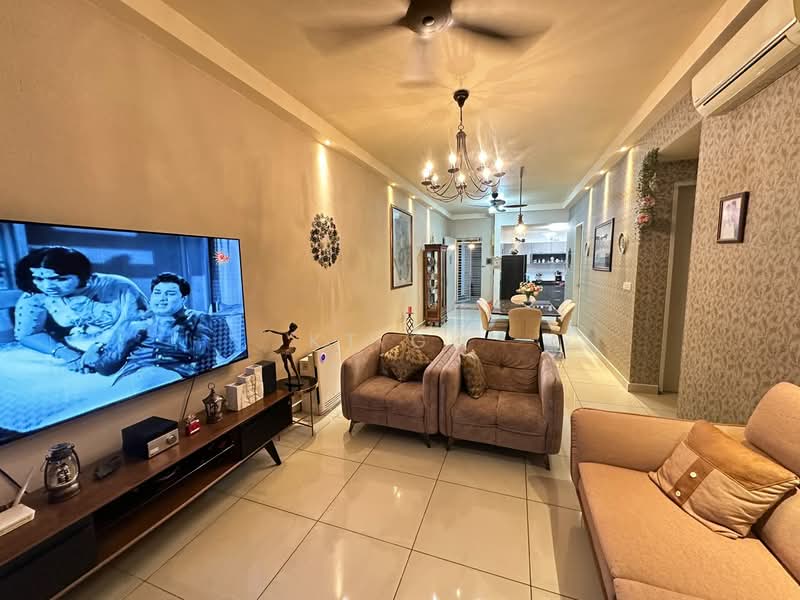 Servis Apartment untuk Dijual di D'Aman Residences @ Puchong - KT Go - Living Room - PropertyGuru.com.my