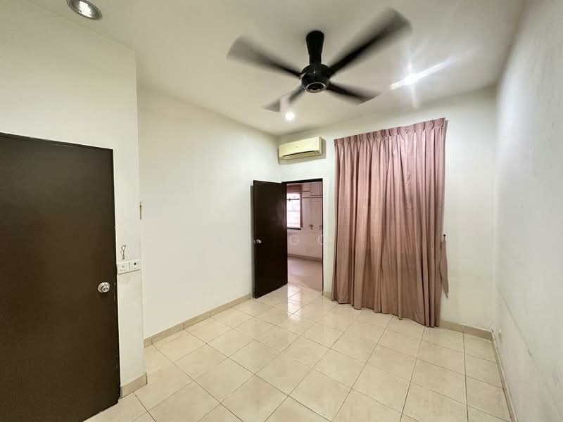 Rumah Teres 2 Tingkat untuk Dijual di Setia Indah 9 (Setia Alam) - KT Go - Interior - PropertyGuru.com.my