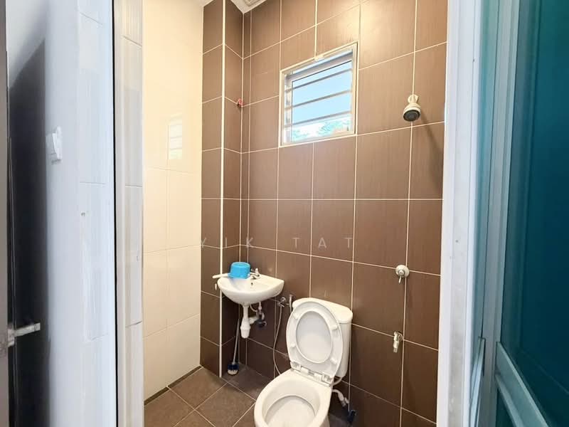 Rumah Berkembar untuk Dijual di Bandar Dato Onn (Tebrau) - Yik Tat - PropertyGuru.com.my