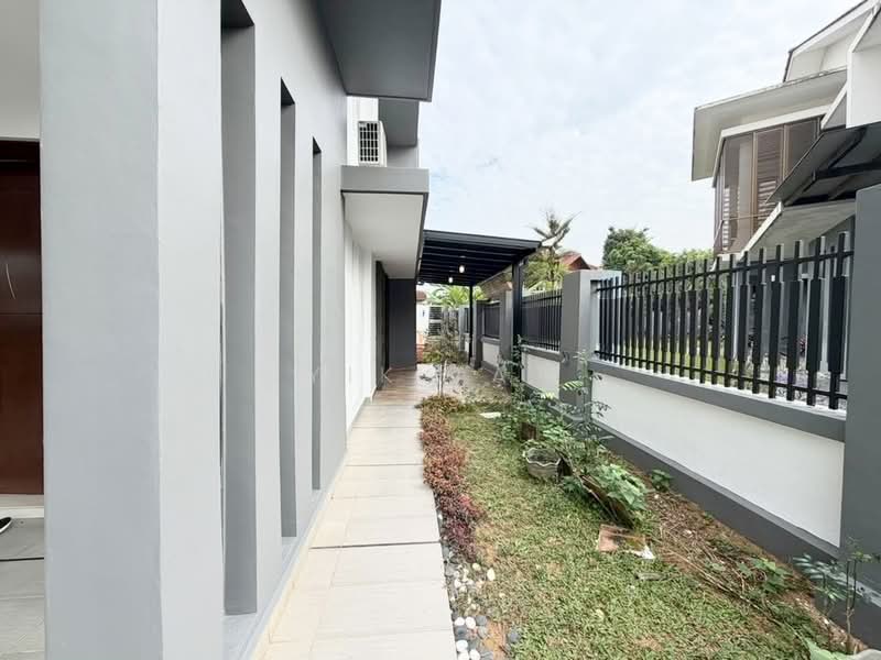 Rumah Berkembar untuk Dijual di Bandar Dato Onn (Tebrau) - Yik Tat - PropertyGuru.com.my