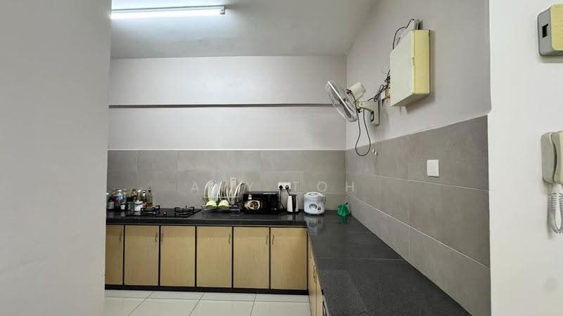 Kondominium untuk Disewa di Gardens Ville - Amy Toh - Kitchen - PropertyGuru.com.my