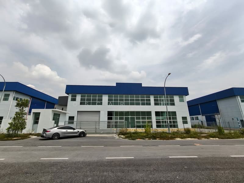 Warehouse for Rent in Kawasan Perindustrian Kundang (Rawang) - Oscar Lee - Exterior - PropertyGuru.com.my