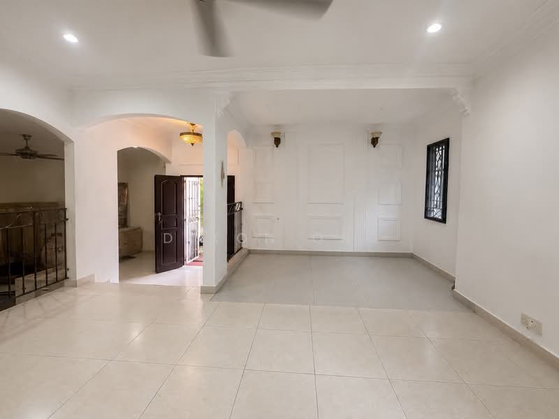 Rumah Berkembar untuk Dijual di Bukit Damansara (Damansara Heights) - Dixon Ong - Living Room - PropertyGuru.com.my
