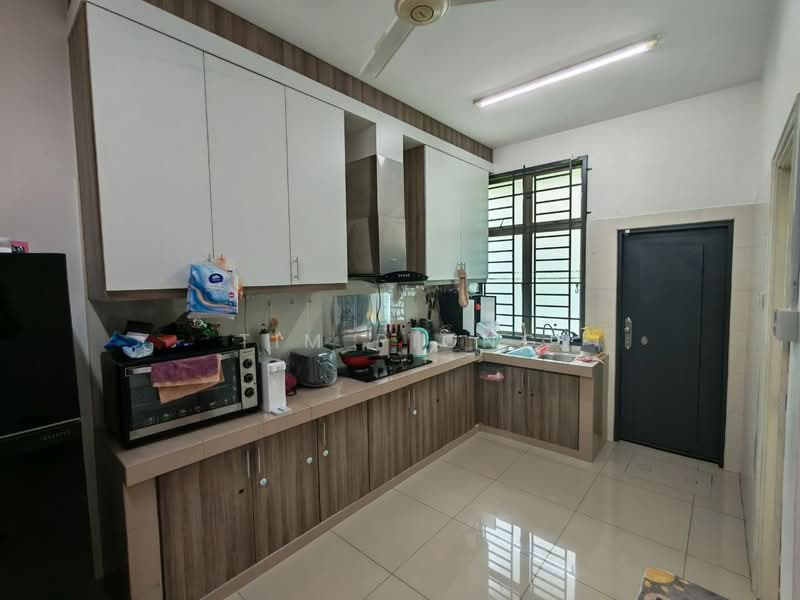 2-storey Terraced House for Sale in Taman Desa Cheng Perdana (Cheng) - Tim Piong - Kitchen - PropertyGuru.com.my