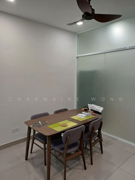 Kondominium untuk Disewa di Parkhill Residence - Charmaine Wong - Dining Room - PropertyGuru.com.my