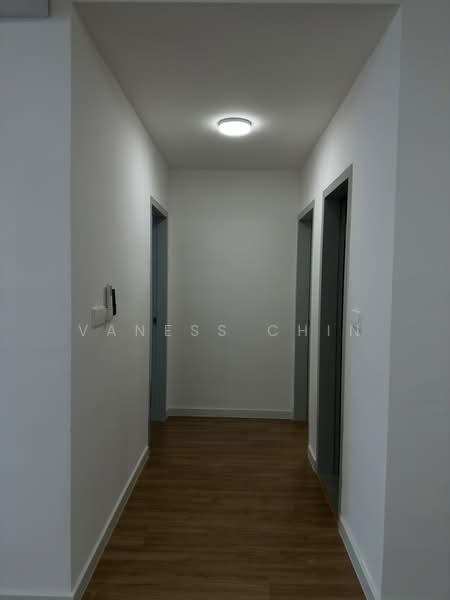 Servis Apartment untuk Disewa di Helix2 @ PJ South - Vaness Chin - Corridor - PropertyGuru.com.my