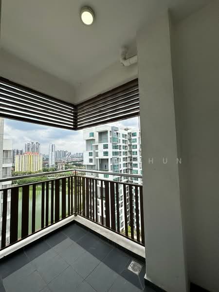 Servis Apartment untuk Disewa di The Loft @ ZetaPark - Wan Jia Shun - Balcony - PropertyGuru.com.my