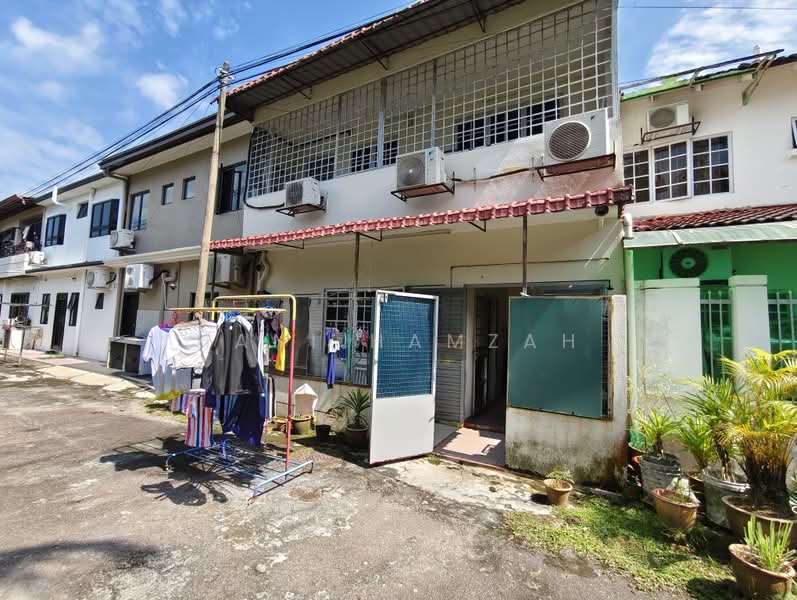 Rumah Teres untuk Dijual di Bukit Indah (Ampang) - Hani Hamzah - Exterior - PropertyGuru.com.my