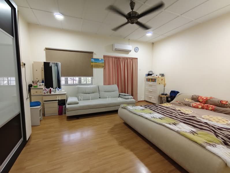 Rumah Teres untuk Dijual di Bukit Indah (Ampang) - Hani Hamzah - Bedroom - PropertyGuru.com.my