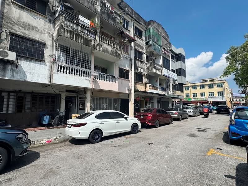 Shop for Rent in Port Klang (Pelabuhan Klang) (Selangor) - Penny Chia - Exterior - PropertyGuru.com.my