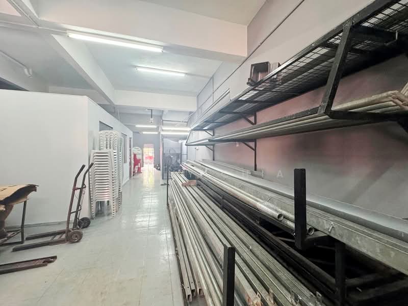 Shop for Rent in Port Klang (Pelabuhan Klang) (Selangor) - Penny Chia - Interior - PropertyGuru.com.my