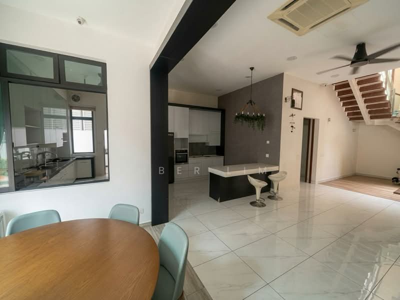 Cluster House for Sale in Taman Nusa Bestari (Iskandar Puteri (Nusajaya)) - Ember Lim - Kitchen - PropertyGuru.com.my