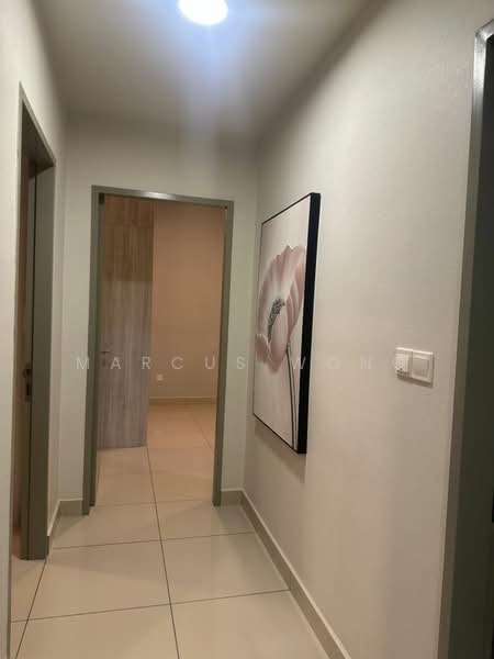 Servis Apartment untuk Dijual di LakePark Residence @ KL North - Marcus Wong - Corridor - PropertyGuru.com.my