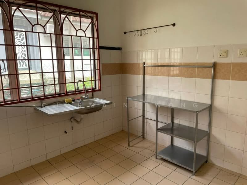 Terraced House for Rent in Putra Heights (Subang Jaya) - Charmaine Wong - Kitchen - PropertyGuru.com.my