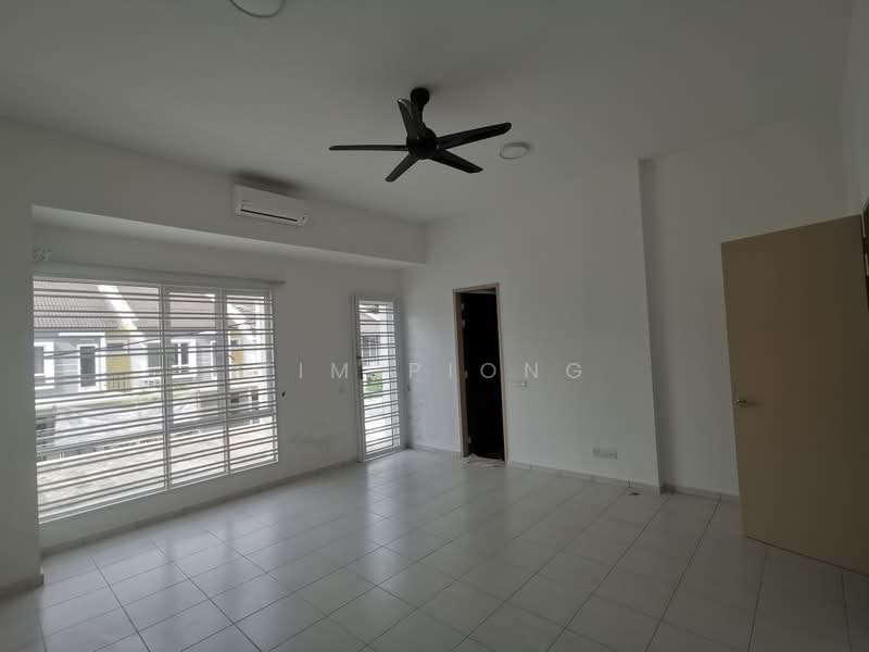 2-storey Terraced House for Sale in Taman Satu Krubong (Krubong) - Tim Piong - Living Room - PropertyGuru.com.my
