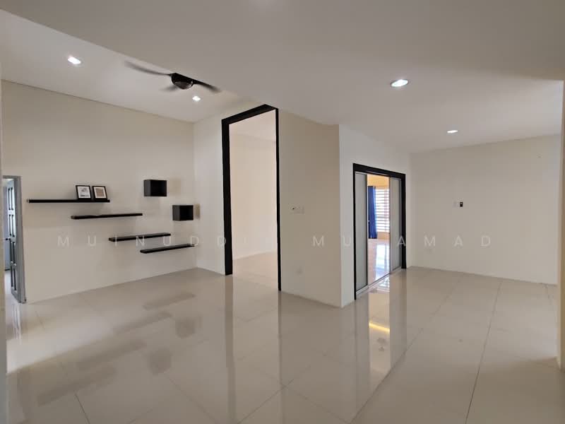 Rumah Banglo untuk Dijual di Lekir (Perak) - Muinuddin Muhamad - Living Room - PropertyGuru.com.my