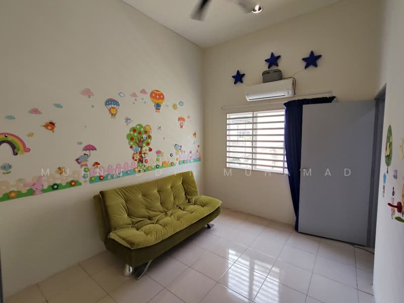 Rumah Banglo untuk Dijual di Lekir (Perak) - Muinuddin Muhamad - Bedroom - PropertyGuru.com.my