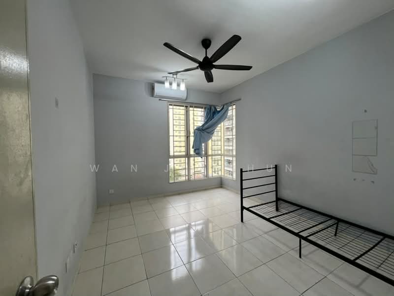 Kondominium untuk Dijual di Platinum Lake PV 13 - Wan Jia Shun - Bedroom - PropertyGuru.com.my