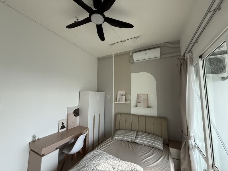Servis Apartment untuk Disewa di TriTower Residence @ Johor Bahru Sentral - Ricky Woo - Bedroom - PropertyGuru.com.my