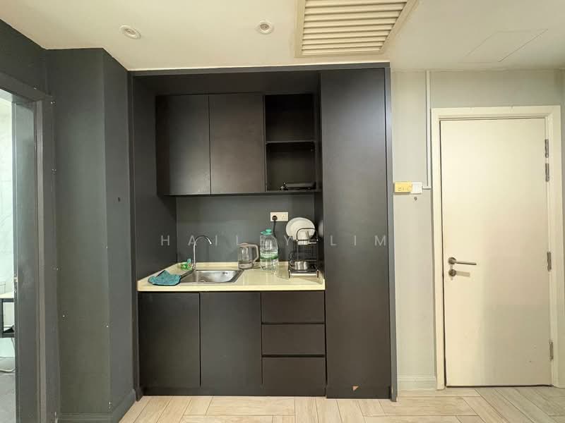 Service Residence for Rent at Marriot International Hotel @ Empire City - Hailey Lim - Kitchen - PropertyGuru.com.my