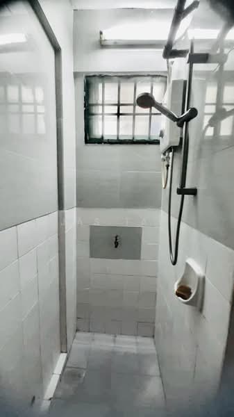 Flat for Sale at Flat Taman Rinting - Jas Tay - Bathroom - PropertyGuru.com.my