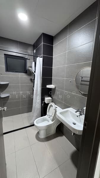 Kondominium untuk Disewa di The Henge - heng choon seng heng choon seng - Bathroom - PropertyGuru.com.my