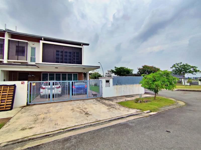 2-storey Terraced House for Sale in Elmina West (Sungai Buloh) - Justin Yim - Exterior - PropertyGuru.com.my