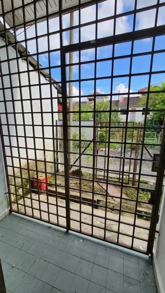 Rumah Teres 1 Tingkat untuk Dijual di Taman Desa Cemerlang (Ulu Tiram) - Jennie Chew - Exterior - PropertyGuru.com.my