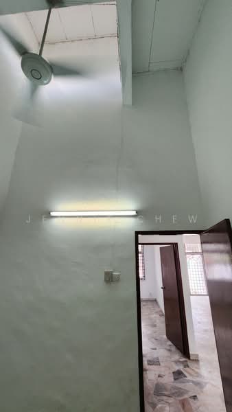 Rumah Teres 1 Tingkat untuk Dijual di Taman Desa Cemerlang (Ulu Tiram) - Jennie Chew - Interior - PropertyGuru.com.my