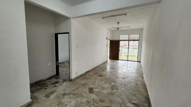 Rumah Teres 1 Tingkat untuk Dijual di Taman Desa Cemerlang (Ulu Tiram) - Jennie Chew - Interior - PropertyGuru.com.my