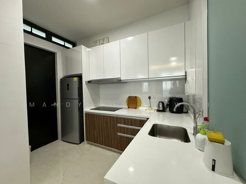 Service Residence for Rent at Setia Sky 88 - Mandy Goh Siew Li - Kitchen - PropertyGuru.com.my