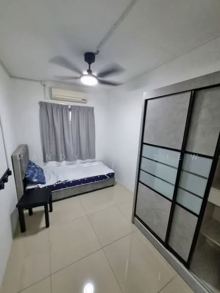 Terraced House for Rent in Taman Damai Jaya (Skudai) - Mandy Goh Siew Li - Bedroom - PropertyGuru.com.my