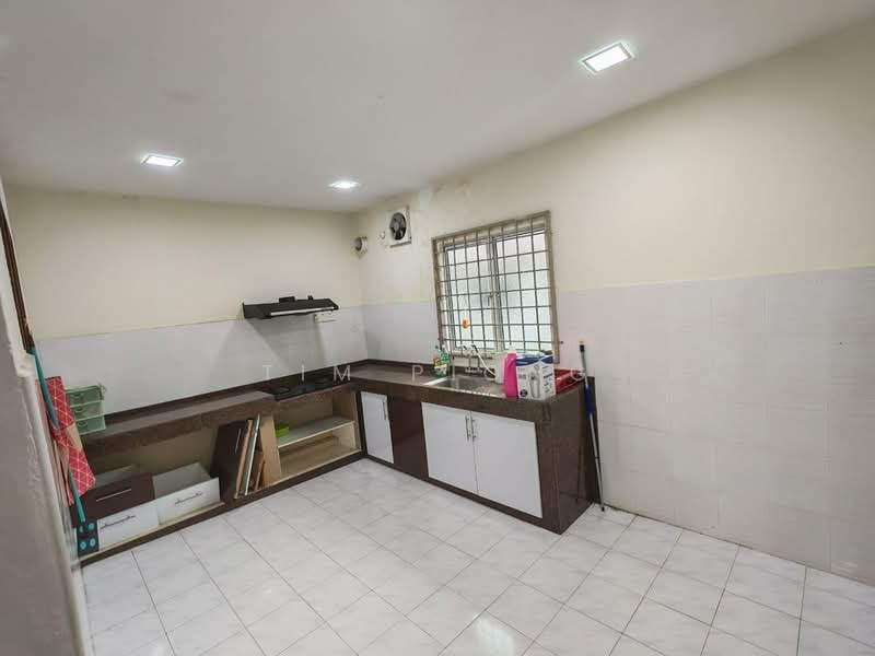 1-storey Terraced House for Sale in Taman Malim Jaya (Bachang) - Tim Piong - Kitchen - PropertyGuru.com.my