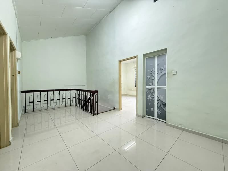 Rumah Teres 2 Tingkat untuk Dijual di Taman Pelangi (Johor Bahru) - Jennie Chew - Interior - PropertyGuru.com.my