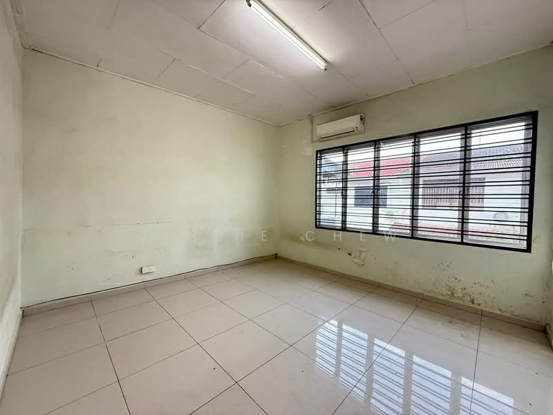 Rumah Teres 2 Tingkat untuk Dijual di Taman Pelangi (Johor Bahru) - Jennie Chew - Interior - PropertyGuru.com.my