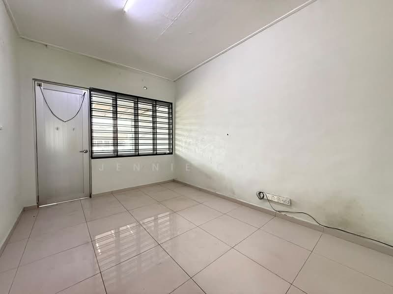 Rumah Teres 2 Tingkat untuk Dijual di Taman Pelangi (Johor Bahru) - Jennie Chew - Interior - PropertyGuru.com.my