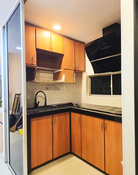 Pangsapuri untuk Disewa di Indah Kota Apartment - Bosco Teoh - Kitchen - PropertyGuru.com.my