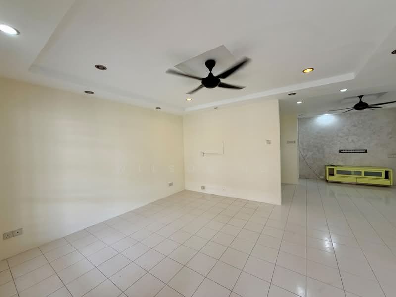 Rumah Teres 2 Tingkat untuk Dijual di Setia Alam (Selangor) - Wilson Ng - Living Room - PropertyGuru.com.my