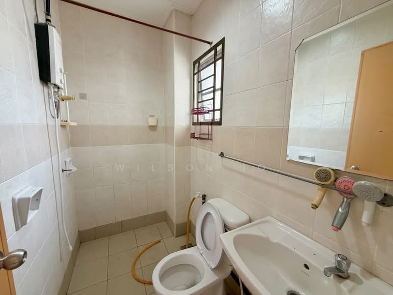 Rumah Teres 2 Tingkat untuk Dijual di Setia Alam (Selangor) - Wilson Ng - Bathroom - PropertyGuru.com.my