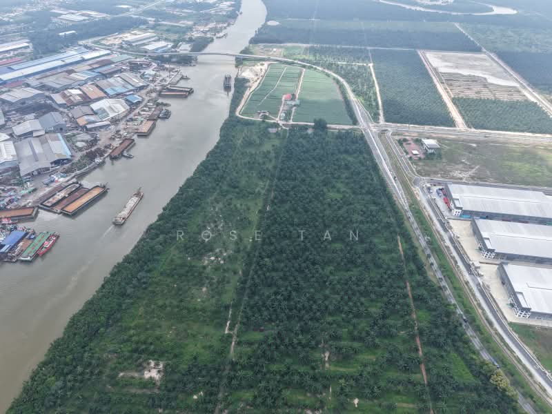 Factory for Rent in Pulau Carey (Carey Island) (Selangor) - Rose Tan - Exterior - PropertyGuru.com.my