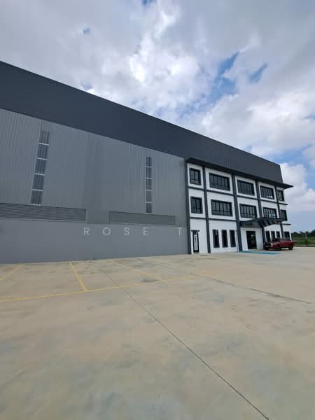 Factory for Rent in Pulau Carey (Carey Island) (Selangor) - Rose Tan - Exterior - PropertyGuru.com.my