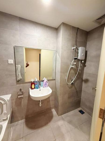 Apartment for Sale at Summit @ Lagoon Residences - Eddy Tan - Bathroom - PropertyGuru.com.my