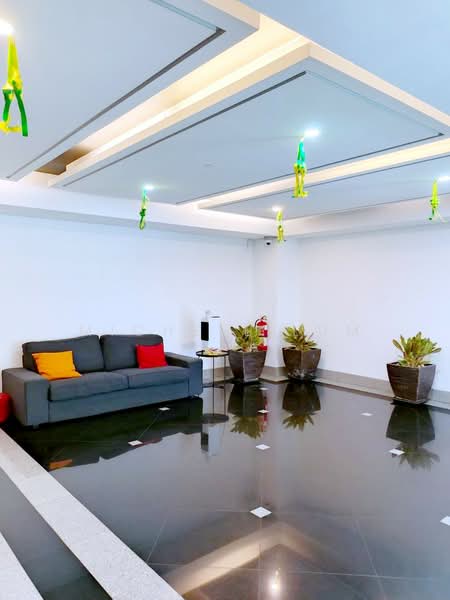 Condominium for Sale at Royalle Condominium - Michele Lum - Lobby - PropertyGuru.com.my