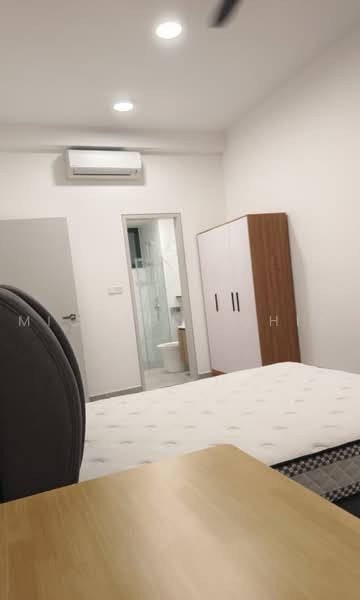 Service Residence for Rent at Savana @ Utropolis - Michelle Chia - Bedroom - PropertyGuru.com.my