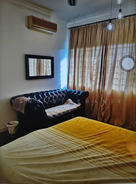 Condominium for Sale at Astana Putra - Yang Stephanie - Master Room - PropertyGuru.com.my