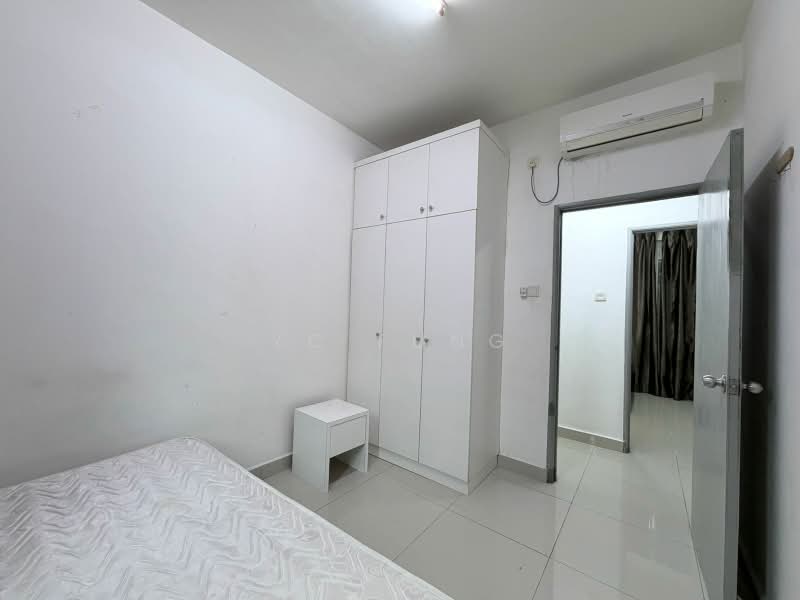 Apartment for Rent at The Pines Residence - YC Fung - Bedroom - PropertyGuru.com.my