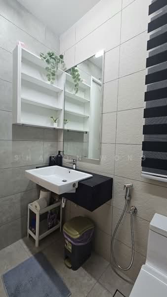 Service Residence for Rent at The Sentral Suites - Sharon Wong - Bathroom - PropertyGuru.com.my