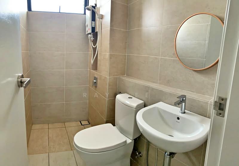 Service Residence for Sale at Setia City Residences - Ray Lee - Bathroom - PropertyGuru.com.my