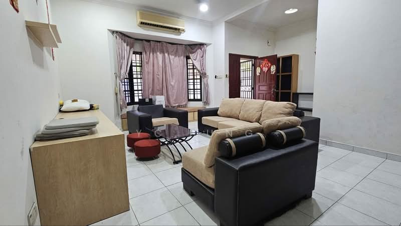 2-storey Terraced House for Rent in Taman Pelangi Indah (Ulu Tiram) - YC Fung - Living Room - PropertyGuru.com.my